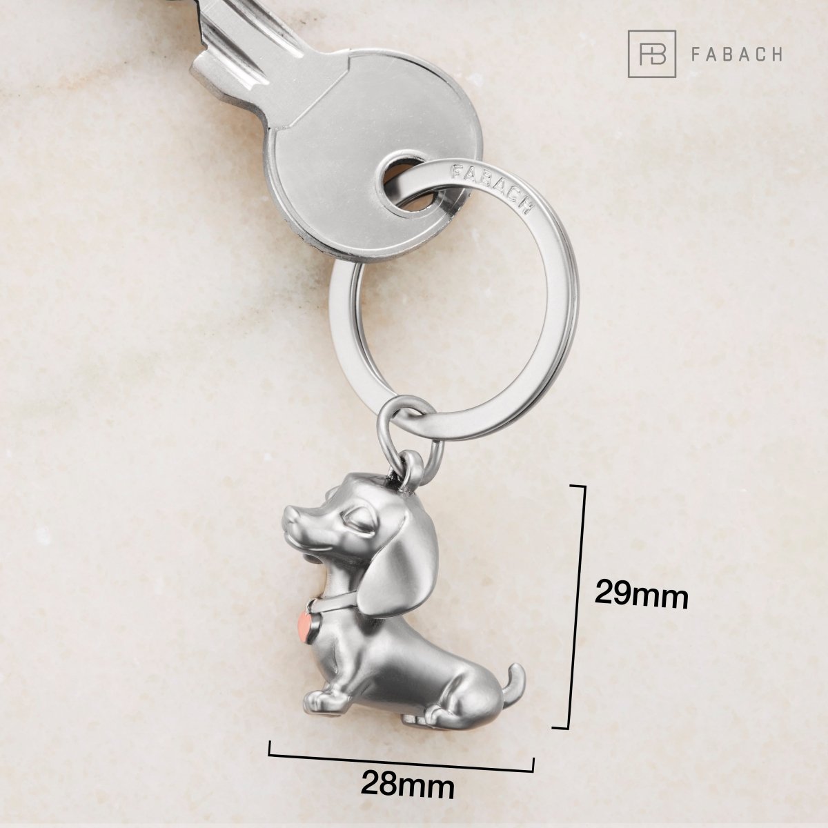 Dackel-Schlüsselanhänger - Süßer Dachshund mit Herz als Glücksbringer - Geschenk für Dackel Fans - FABACH – Die Schlüsselanhänger-Schmiede