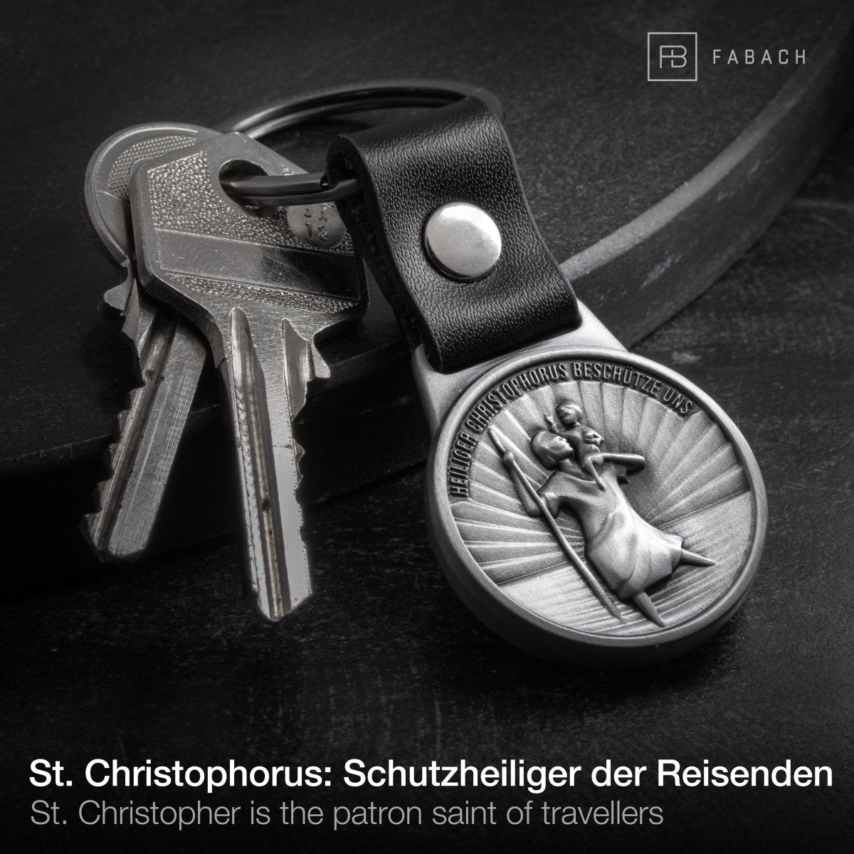 "Christophorus" Schutzpatron der Reisenden Schlüsselanhänger - Heiliger Christopherus Amulett - Gute Reise Plakette am Lederband - FABACH #farbe_antique silber