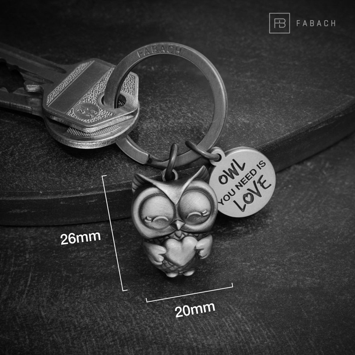"Owl you need is Love" Eule Schlüsselanhänger Owly mit Herz und Gravur - Süße Eule Glücksbringer - FABACH#farbe_antique silber#botschaft_Owl you need is love