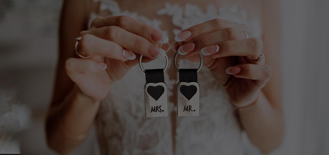 Schlüsselanhänger zur Hochzeit und zum Jahrestag | FABACH