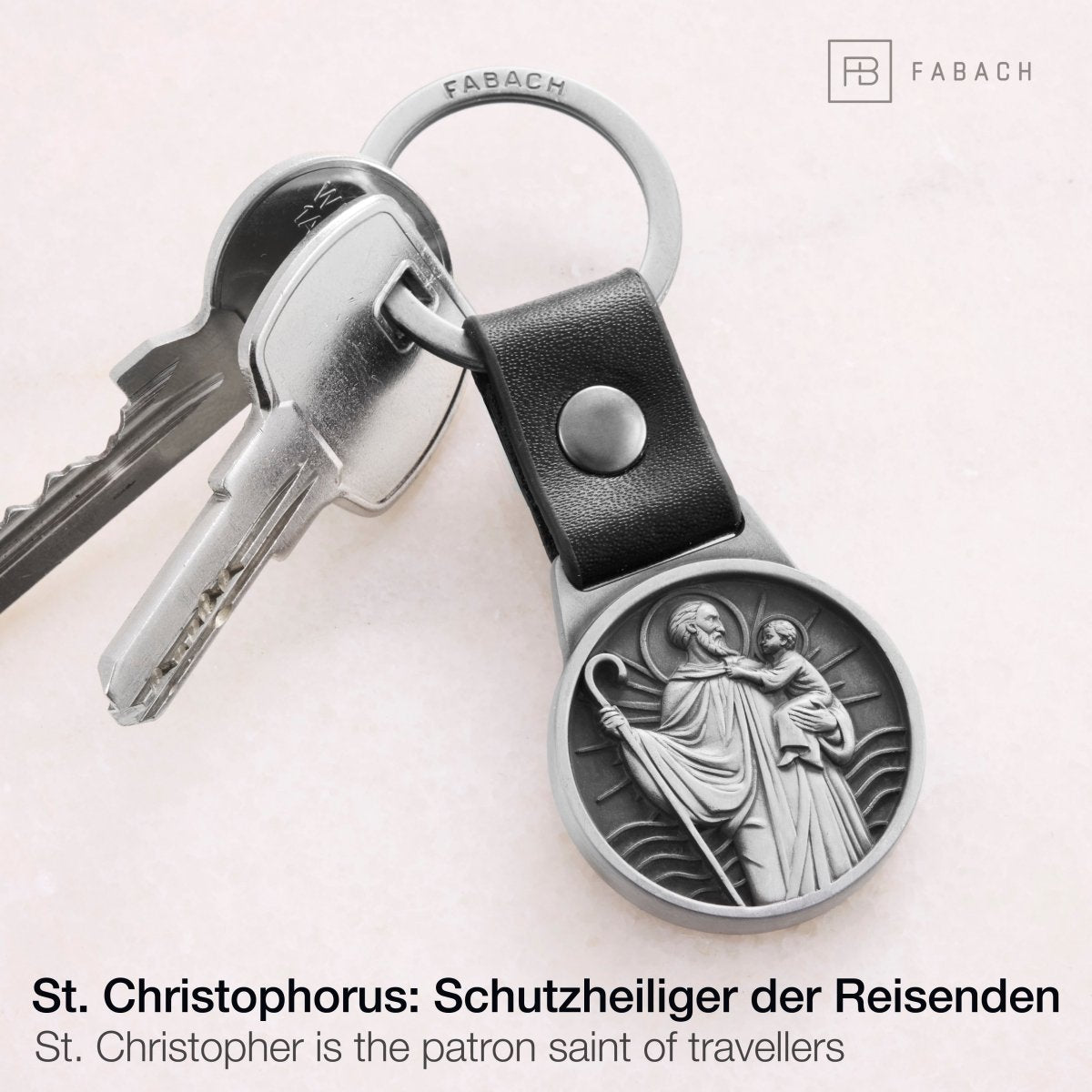 Christophorus Schlüsselanhänger - Schutzpatron der Reisenden - Heiliger Christopherus Amulett - Gute Fahrt Plakette am Lederband - FABACH – Die Schlüsselanhänger-Schmiede