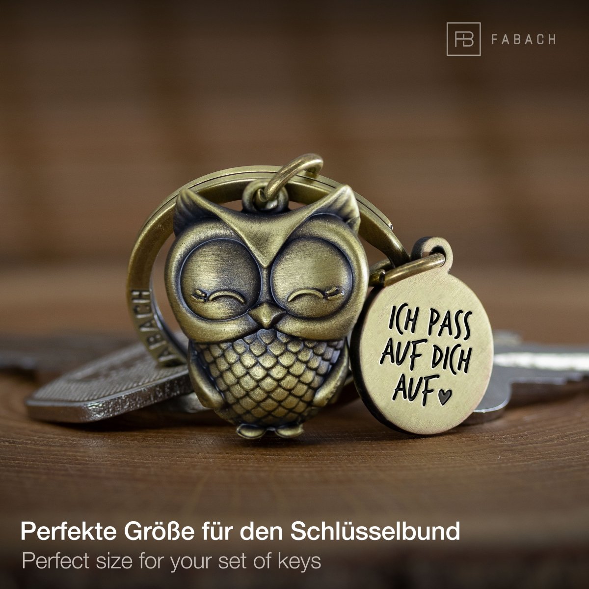 Eule Schlüsselanhänger mit Gravur "Ich pass auf dich auf" - Süßer Eule Glücksbringer - FABACH – Die Schlüsselanhänger-Schmiede