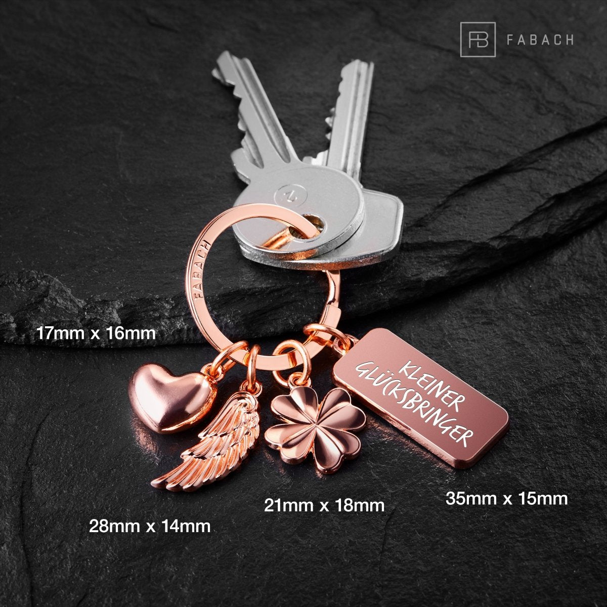 "3 Charms" Schutzengel Schlüsselanhänger - Engel Herz Kleeblatt Glücksbringer mit Botschaft Gravur "Kleiner Glücksbringer" - FABACH #farbe_roségold
