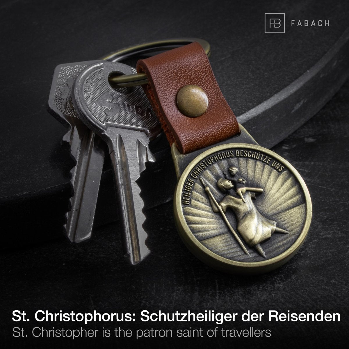 "Christophorus" Schutzpatron der Reisenden Schlüsselanhänger - Heiliger Christopherus Amulett - Gute Reise Plakette am Lederband - FABACH#farbe_antique bronze