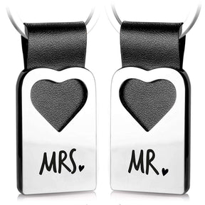 "Mr." & "Mrs." Herz-Schlüsselanhänger mit Gravur aus Leder - FABACH