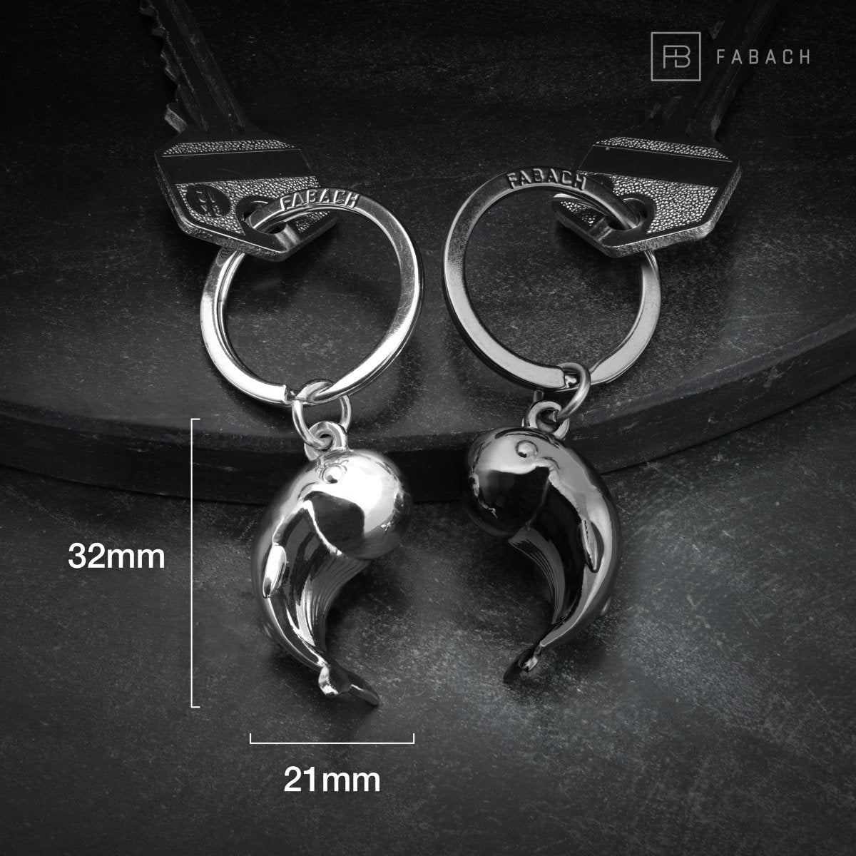 "Moby" Wale Schlüsselanhänger - romantisches Partnergeschenk - zwei Schlüsselanhänger für Paare Freundinnen Schwestern - FABACH#farbe_silber & schwarz